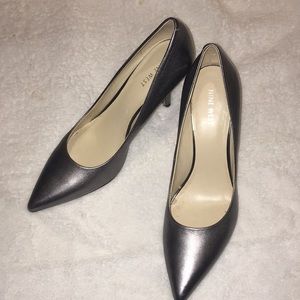 Nine West Flax Dark Pewter 8-1/2 M